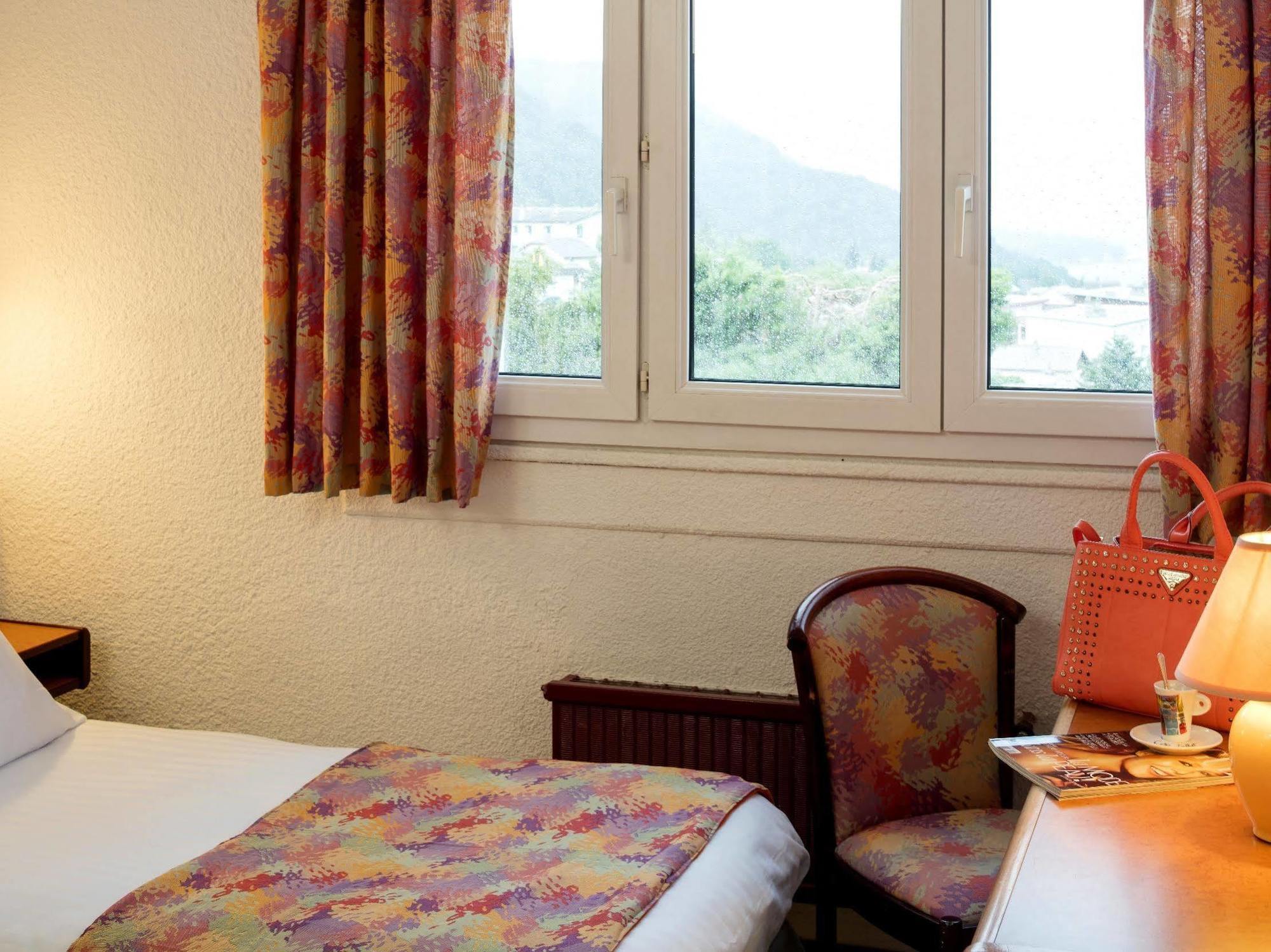 Hotel Logis Eden Savines
